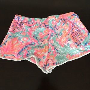 BRAND NEW LILLY PULITZER SHORTS!!